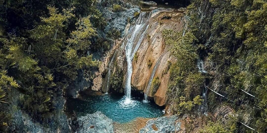 Cascade-de-Payande-Motorcycle-Tour